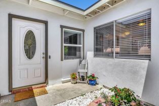 Single Family Residence, 135 Bryn Mawr st, Ventura, CA 93003 - 4