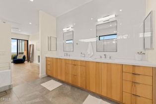 Single Family Residence, 887 Via Ondulando, Ventura, CA 93003 - 35