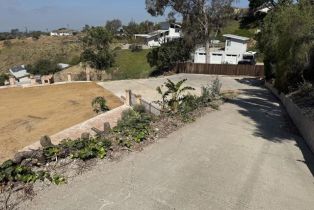 , 894 Highland dr, Camarillo, CA 93010 - 3