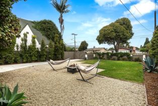 Single Family Residence, 238 Center st, Ventura, CA 93001 - 4