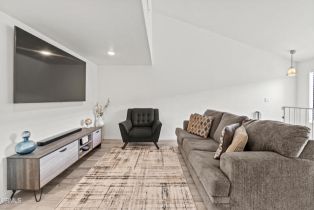 Condominium, 5321 Colodny dr, Agoura Hills, CA 91301 - 9