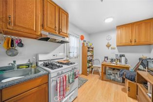 Single Family Residence, 838 Highland ave, Glendale, CA 91202 - 12