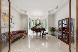 Single Family Residence, 22558 Summit Ridge cir, Chatsworth, CA 91311 - 10