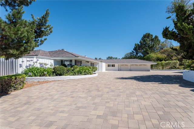 Single Family Residence, 11 Buggy Whip dr, Rolling Hills, CA 90274 - 1