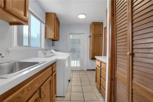 Single Family Residence, 806 132nd st, Gardena, CA 90247 - 24