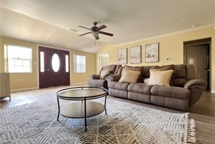 Single Family Residence, 3931 Berry dr, Studio City, CA 91604 - 3