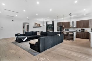 Single Family Residence, 5960 Jellico ave, Encino, CA 91316 - 9