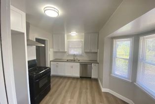 Residential Income, 1985 Summit ave, Pasadena, CA 91103 - 5