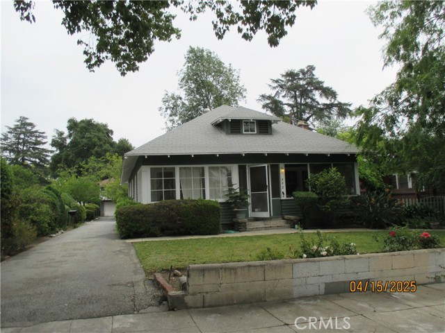 Residential Income, 582 Oakland ave, Pasadena, CA 91101 - 1