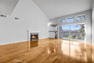 Condominium, 18324 Clark st, Tarzana, CA 91356 - 2