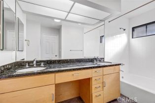 Condominium, 18324 Clark st, Tarzana, CA 91356 - 22