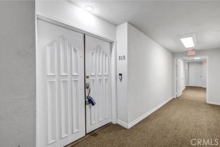 Condominium, 18324 Clark st, Tarzana, CA 91356 - 27