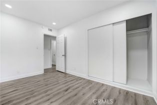 Residential Income, 21733 Tuba st, Chatsworth, CA 91311 - 17