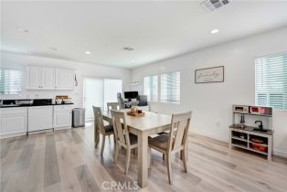 Residential Income, 21733 Tuba st, Chatsworth, CA 91311 - 29