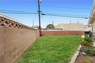 Residential Income, 21733 Tuba st, Chatsworth, CA 91311 - 32