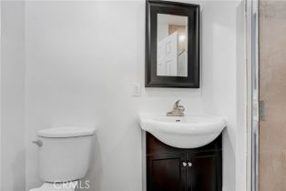 Single Family Residence, 21733 Tuba st, Chatsworth, CA 91311 - 20