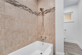 Single Family Residence, 21733 Tuba st, Chatsworth, CA 91311 - 21