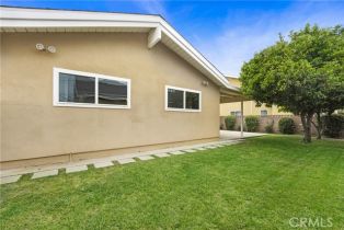 Single Family Residence, 21733 Tuba st, Chatsworth, CA 91311 - 24