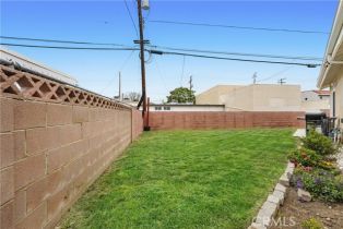Single Family Residence, 21733 Tuba st, Chatsworth, CA 91311 - 33