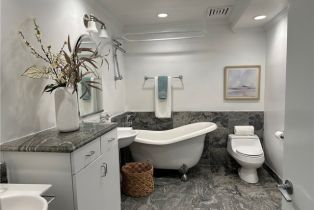 Condominium, 235 Main st, Venice, CA 90291 - 15