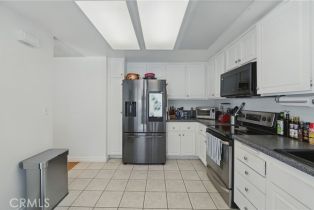 Condominium, 10100 Larwin ave, Chatsworth, CA 91311 - 9