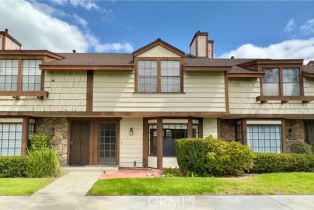 Condominium, 1133  S Paula DR, Fullerton, CA  Fullerton, CA 92833