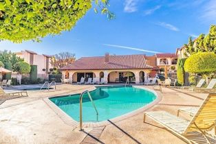 Condominium, 1711 Grismer ave, Burbank, CA 91504 - 10