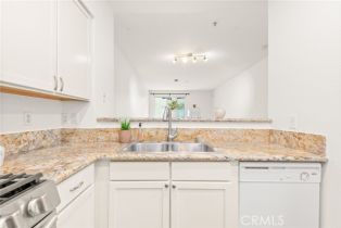Condominium, 6400 Crescent, Playa Vista, CA 90094 - 9